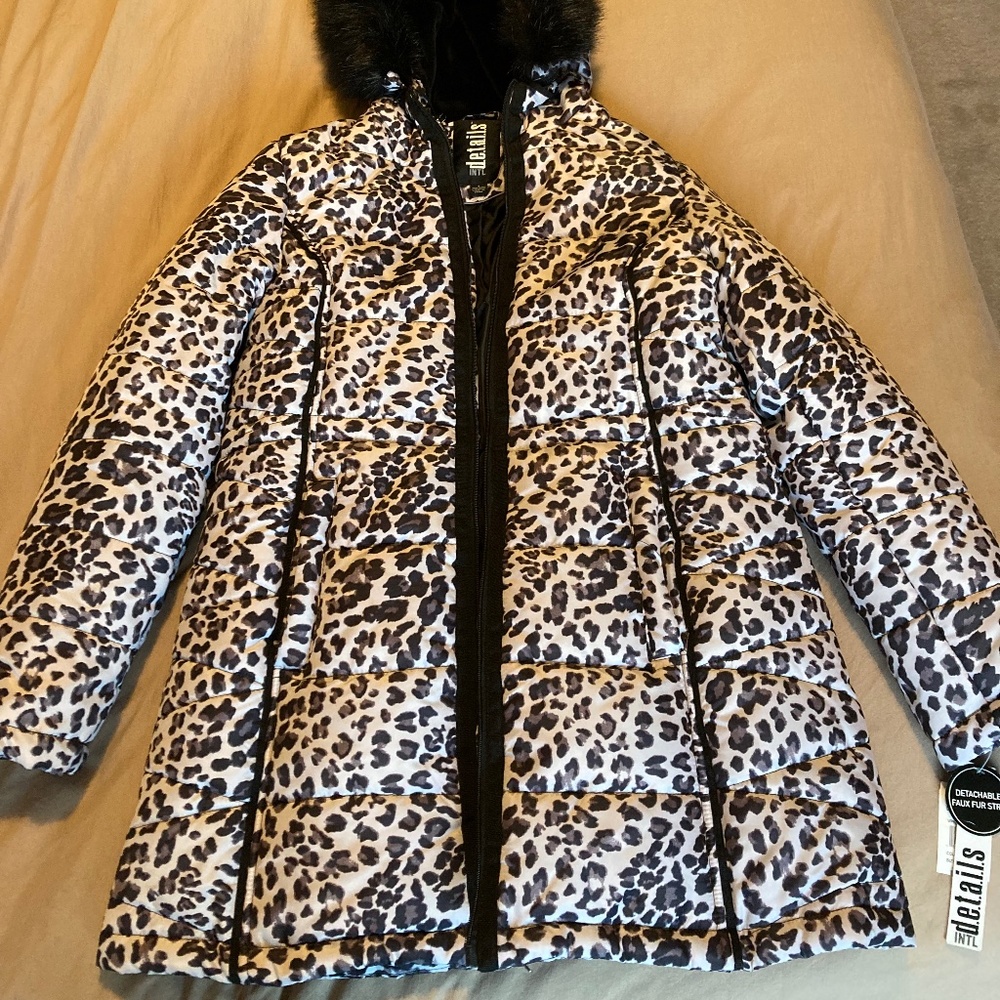 d.e.t.a.i.l.s Women’s Snow Leopard Coat